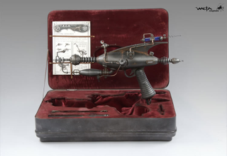 Illustration for article titled The Secret Origin of the Ray Gun in Science Fiction